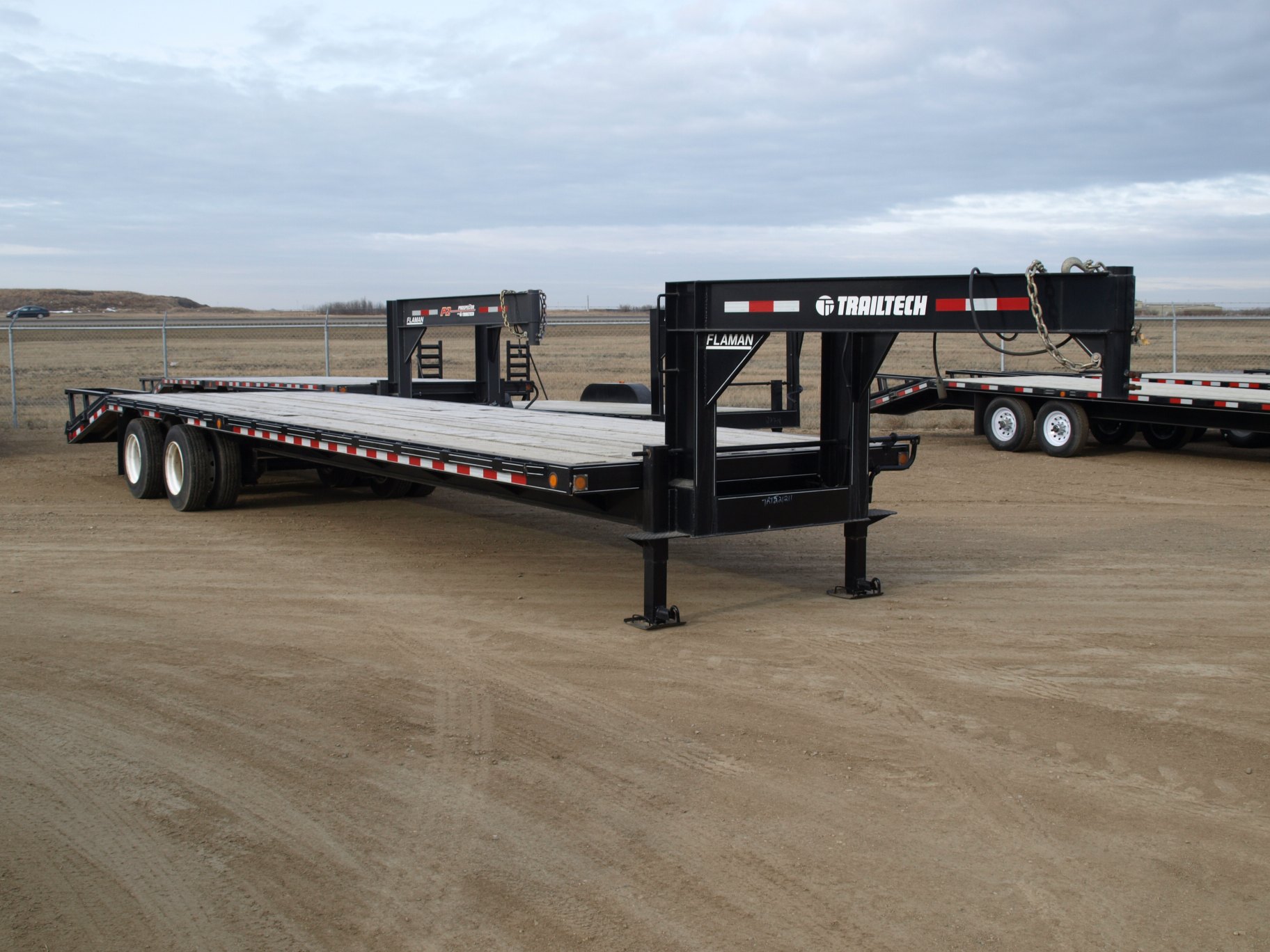 Flatdeck Trailer GN 28ft 